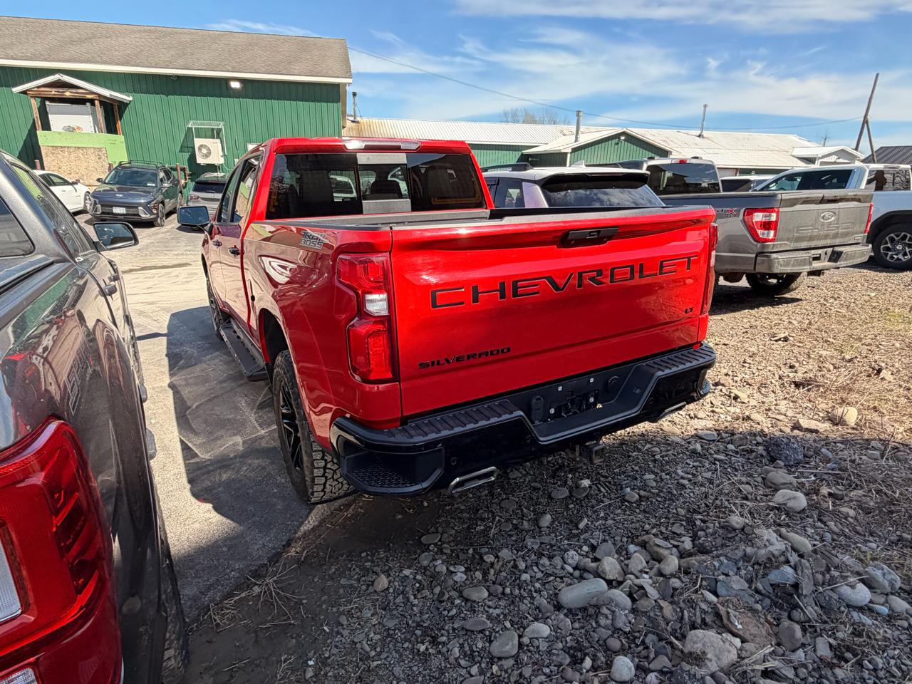 Chevrolet Silverado 1500 LT Trail Boss Crew Cab Long Box 4WD 2021