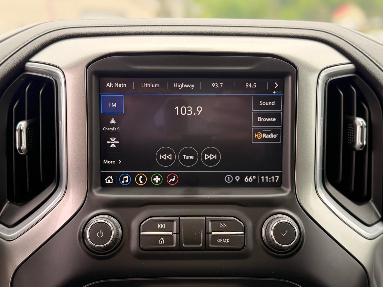 Chevrolet Silverado 1500  2021