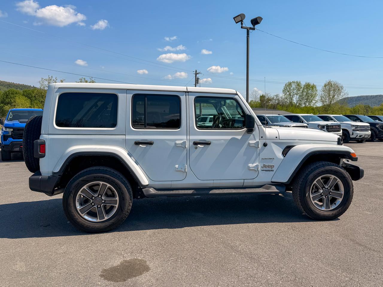 Jeep Wrangler Unlimited Sahara 2022
