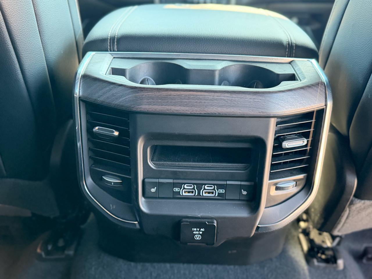 RAM 1500 Laramie Crew Cab SWB 4WD 2026