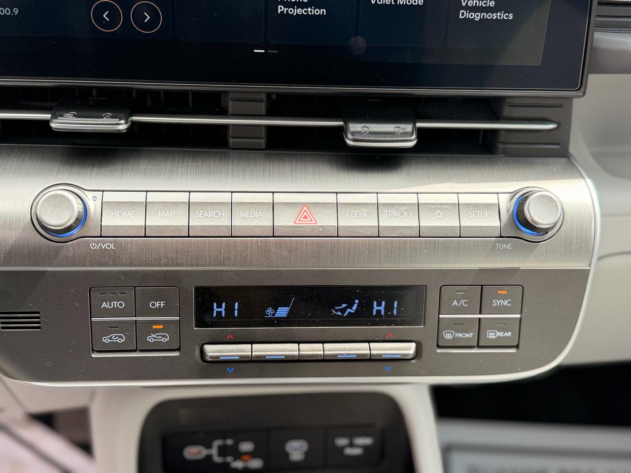 Hyundai Kona SEL AWD 2025