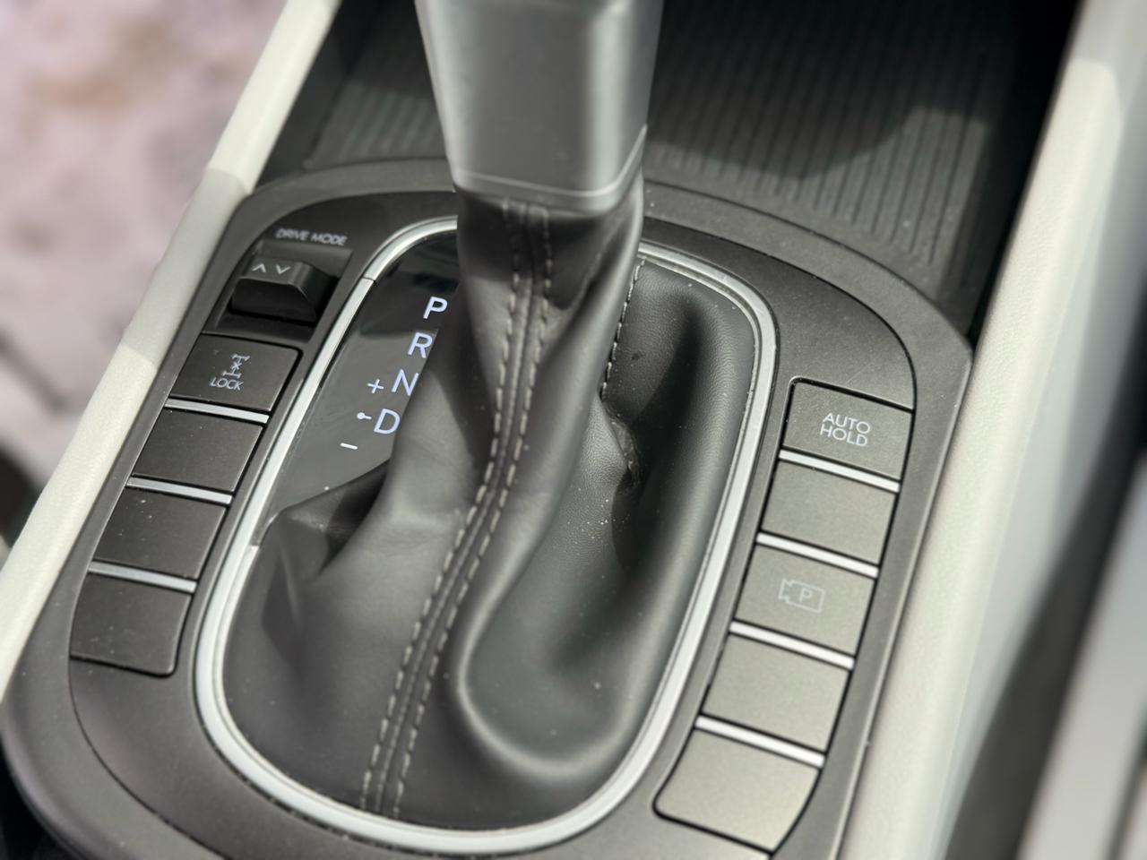 Hyundai Kona SEL AWD 2025