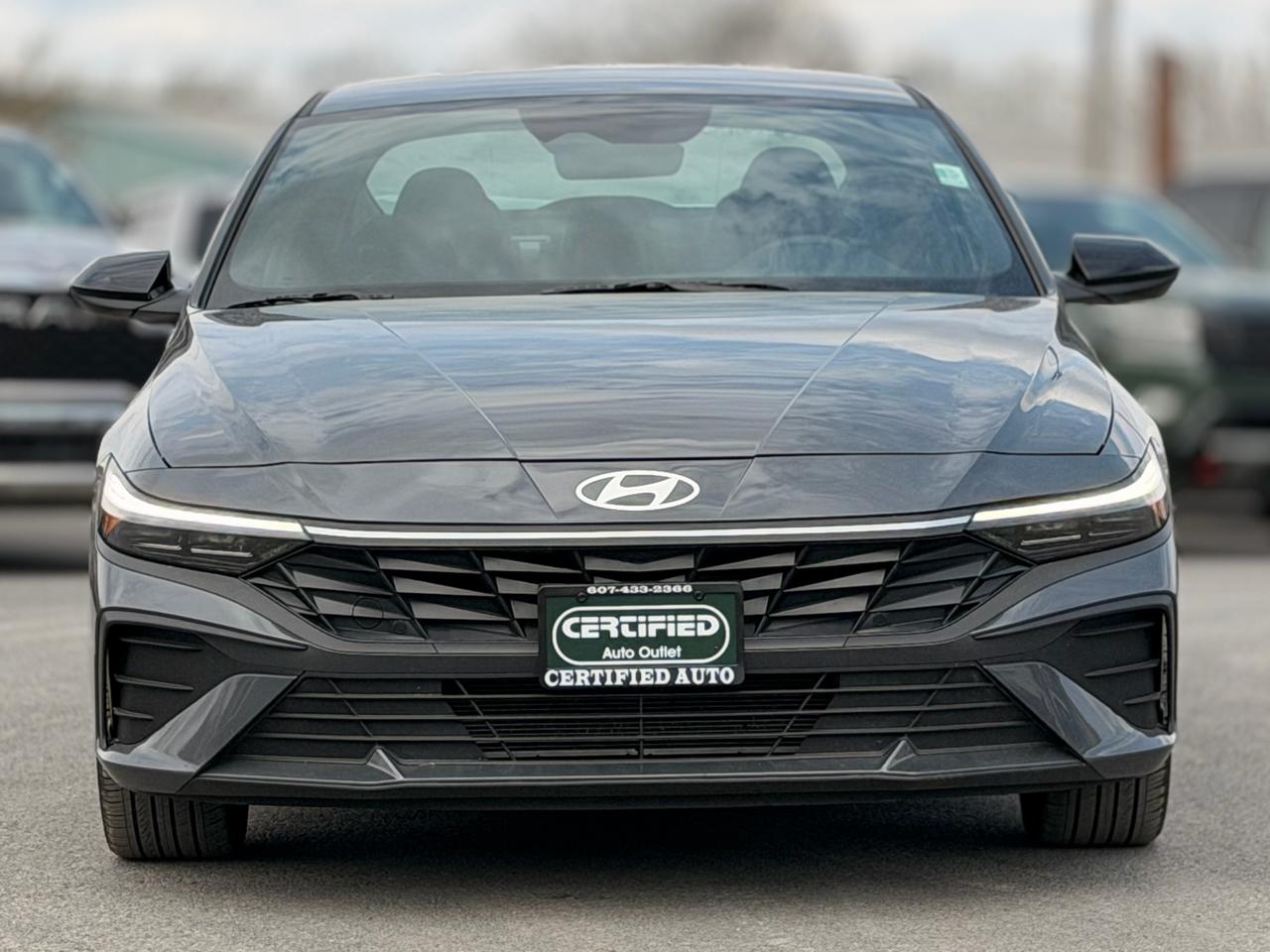 Hyundai Elantra SEL Sport 2025