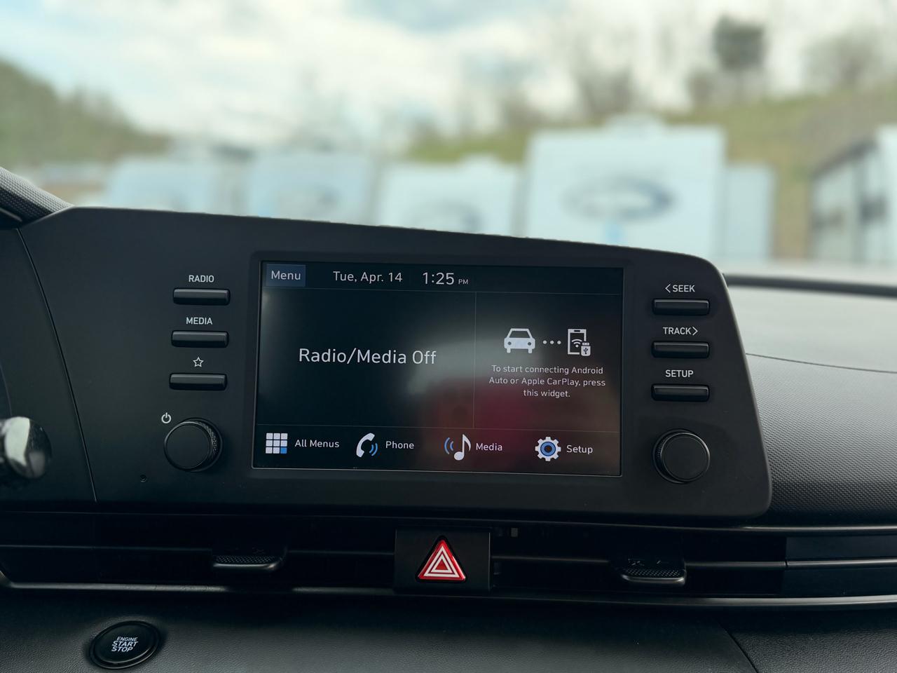 Hyundai Elantra SEL Sport 2025