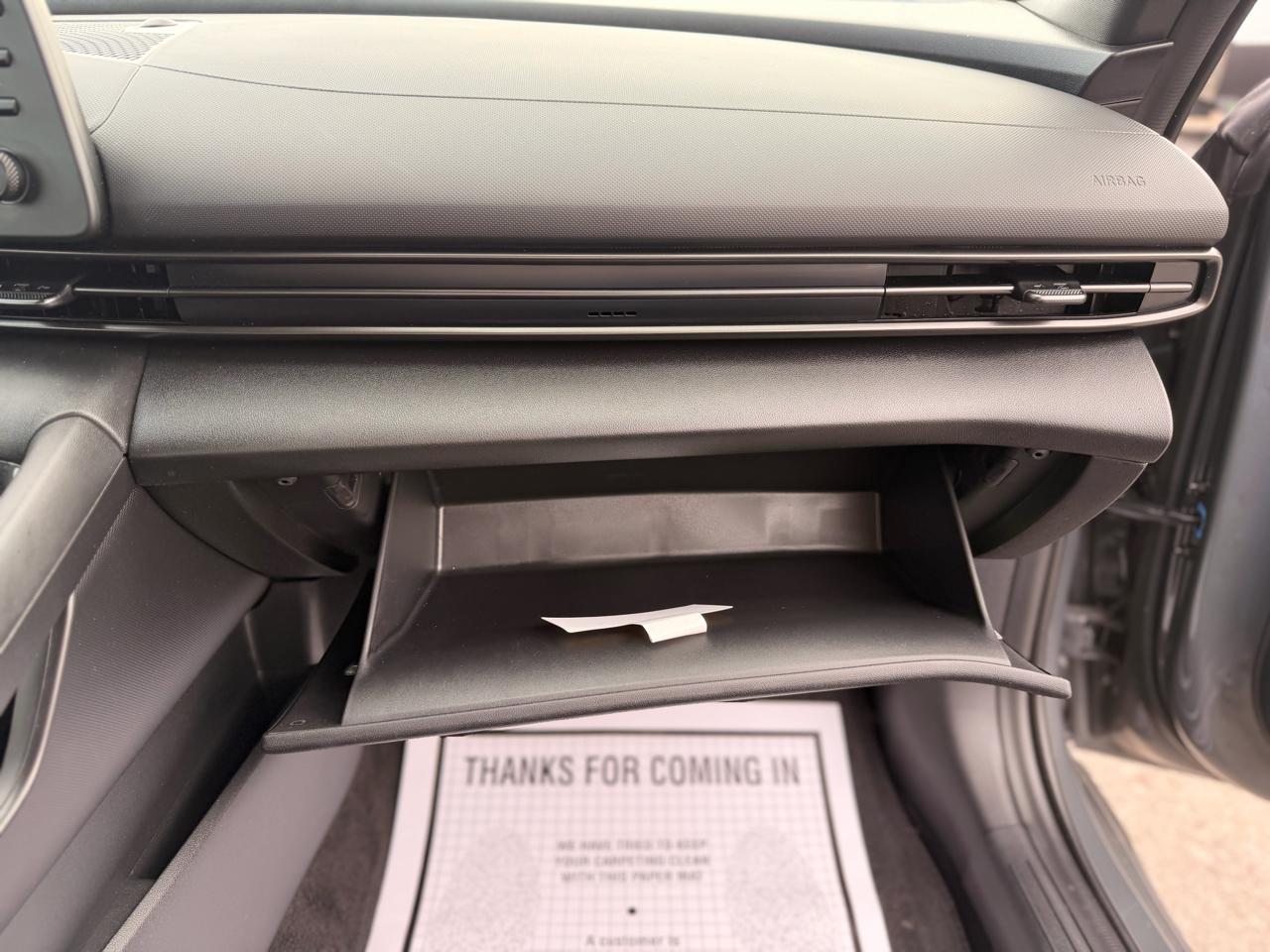 Hyundai Elantra SEL Sport 2025