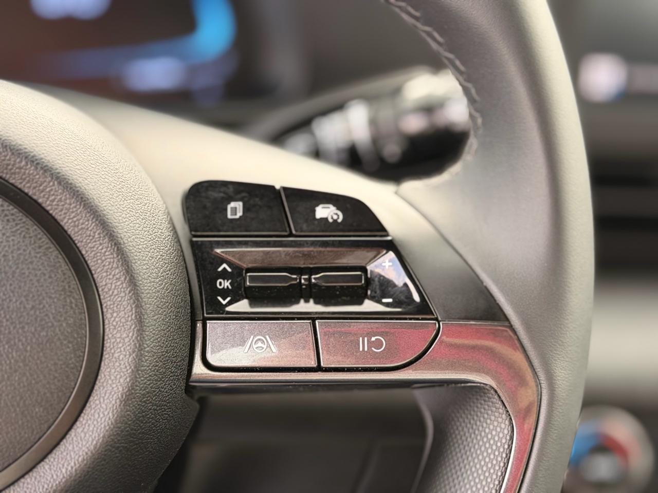 Hyundai Elantra SEL Sport 2025