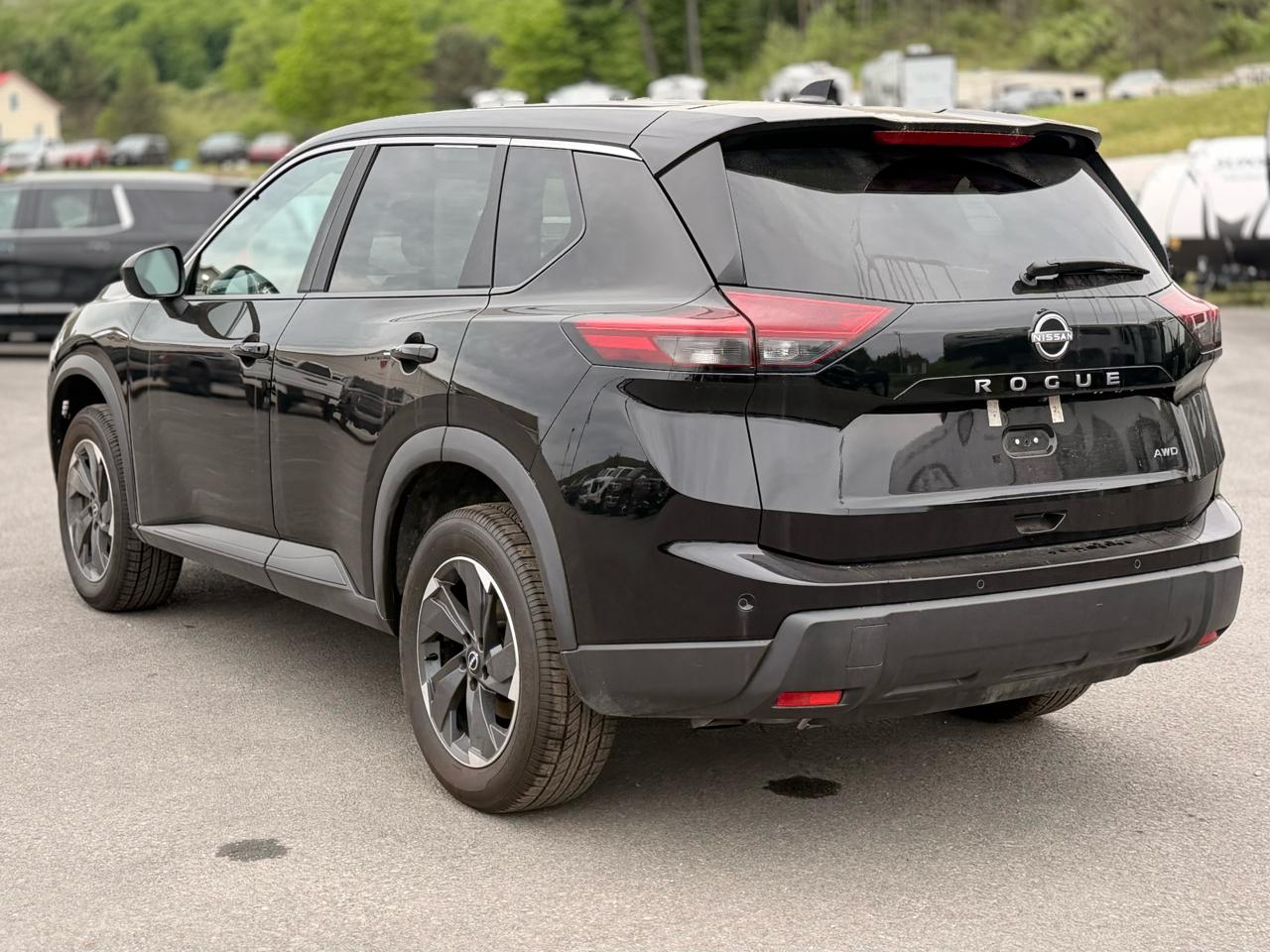 Nissan Rogue SV AWD 2026