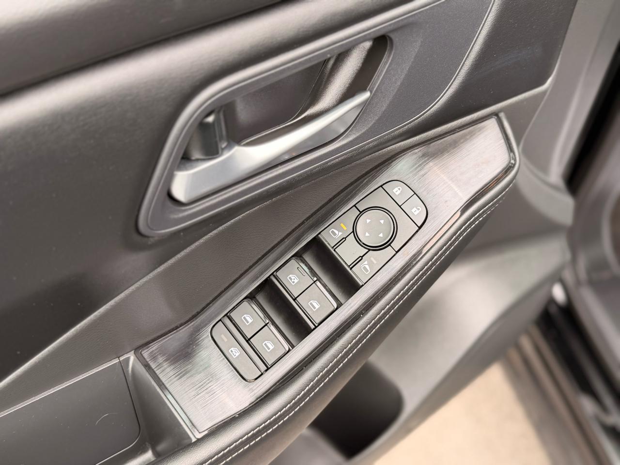 Nissan Rogue SV AWD 2026