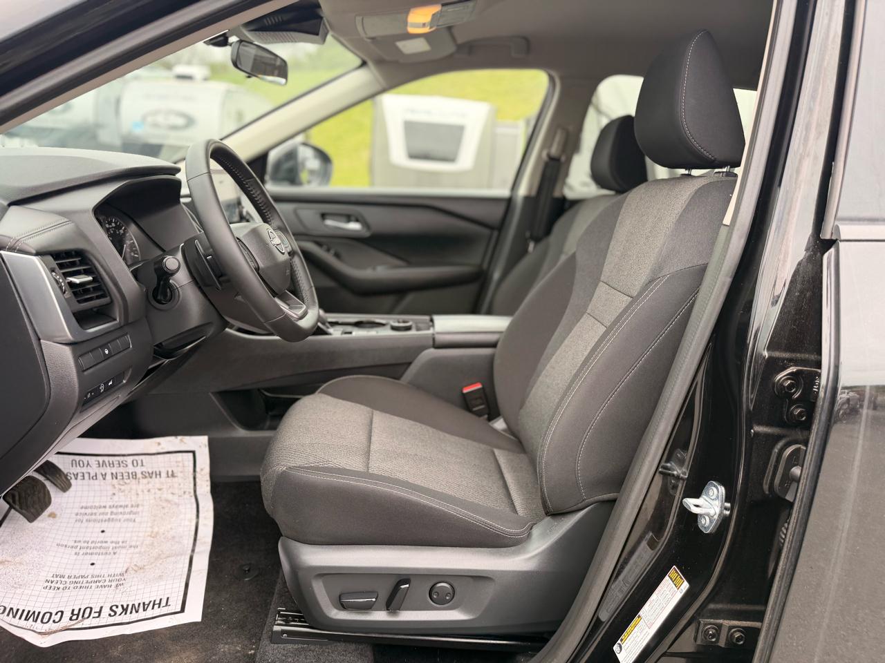 Nissan Rogue SV AWD 2026