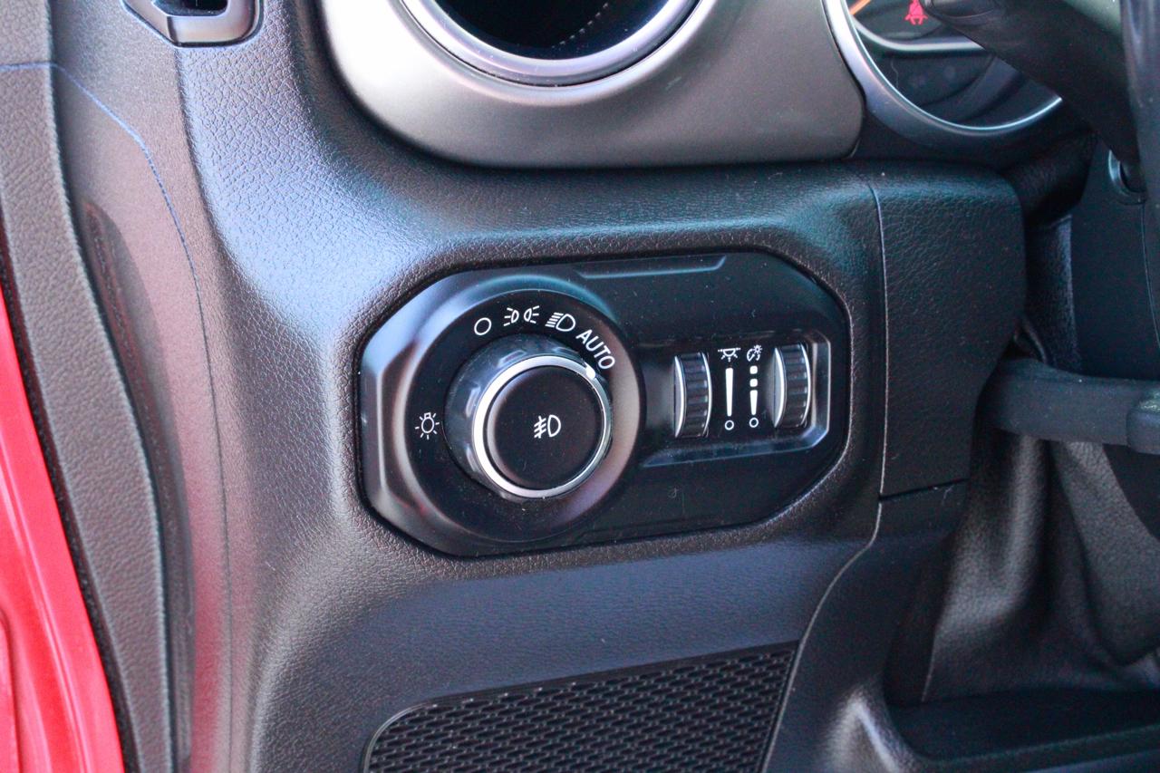 Jeep Wrangler Sahara 2020