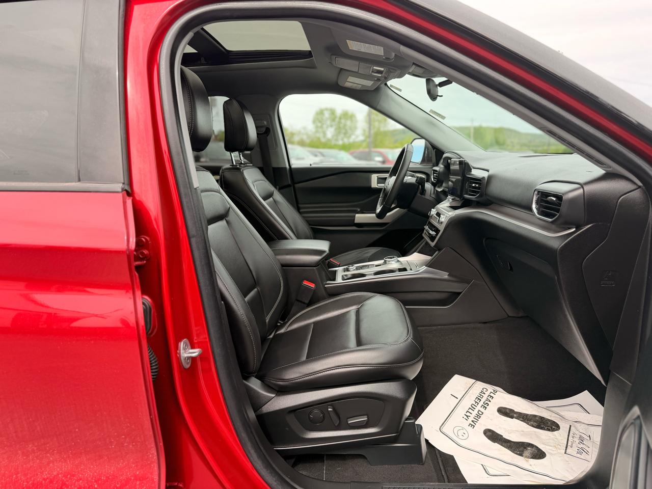 Ford Explorer XLT AWD 2023