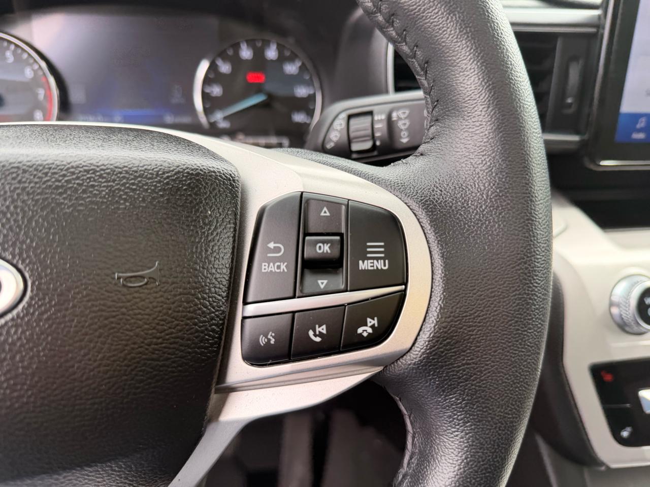 Ford Explorer XLT AWD 2023