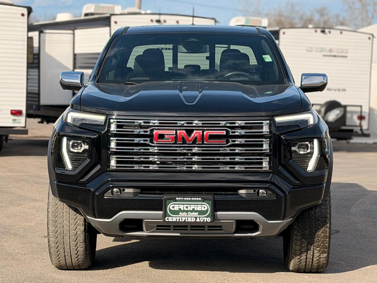 GMC Canyon Denali Crew Cab 4WD 2023
