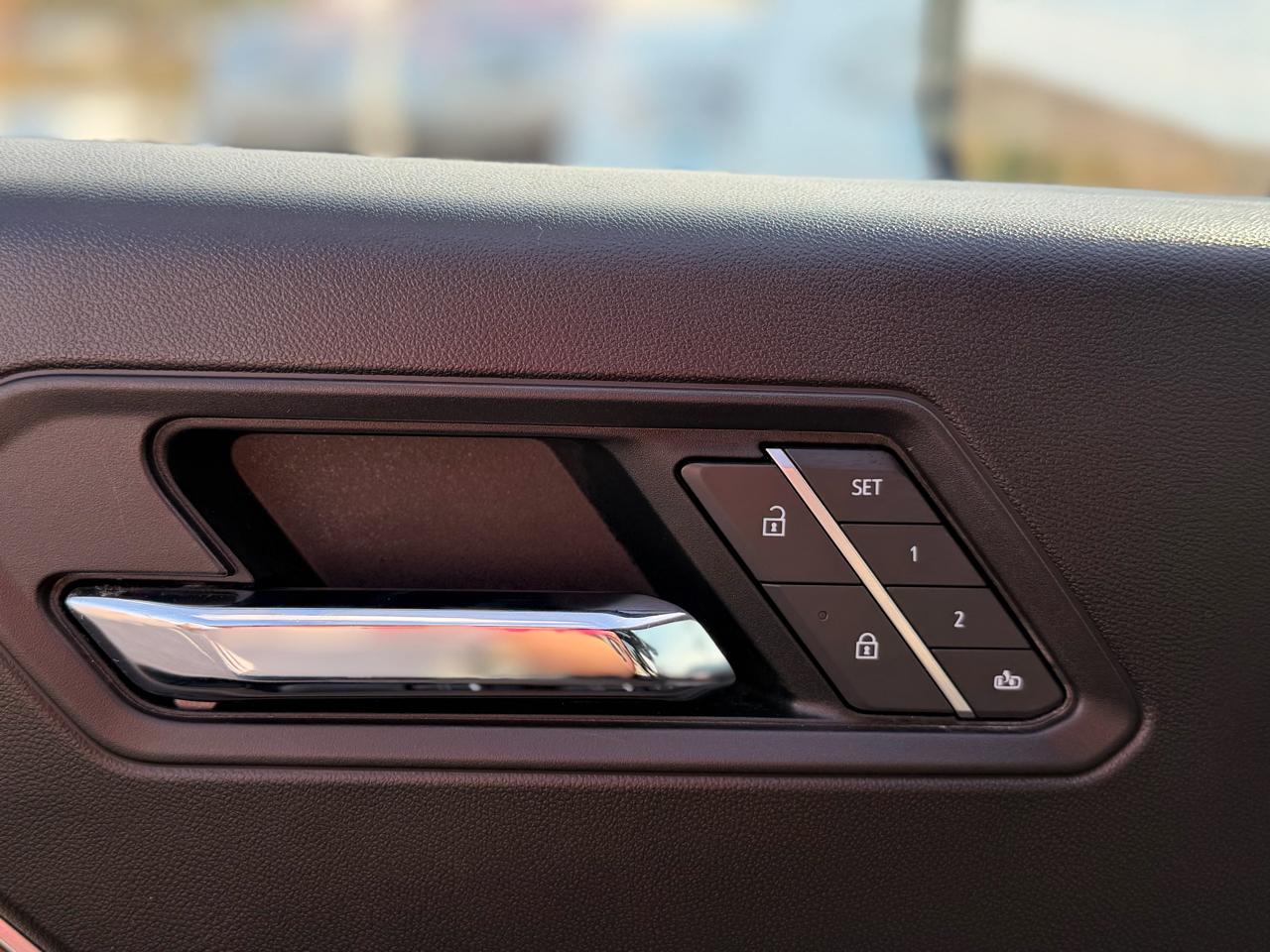 GMC Canyon Denali Crew Cab 4WD 2023