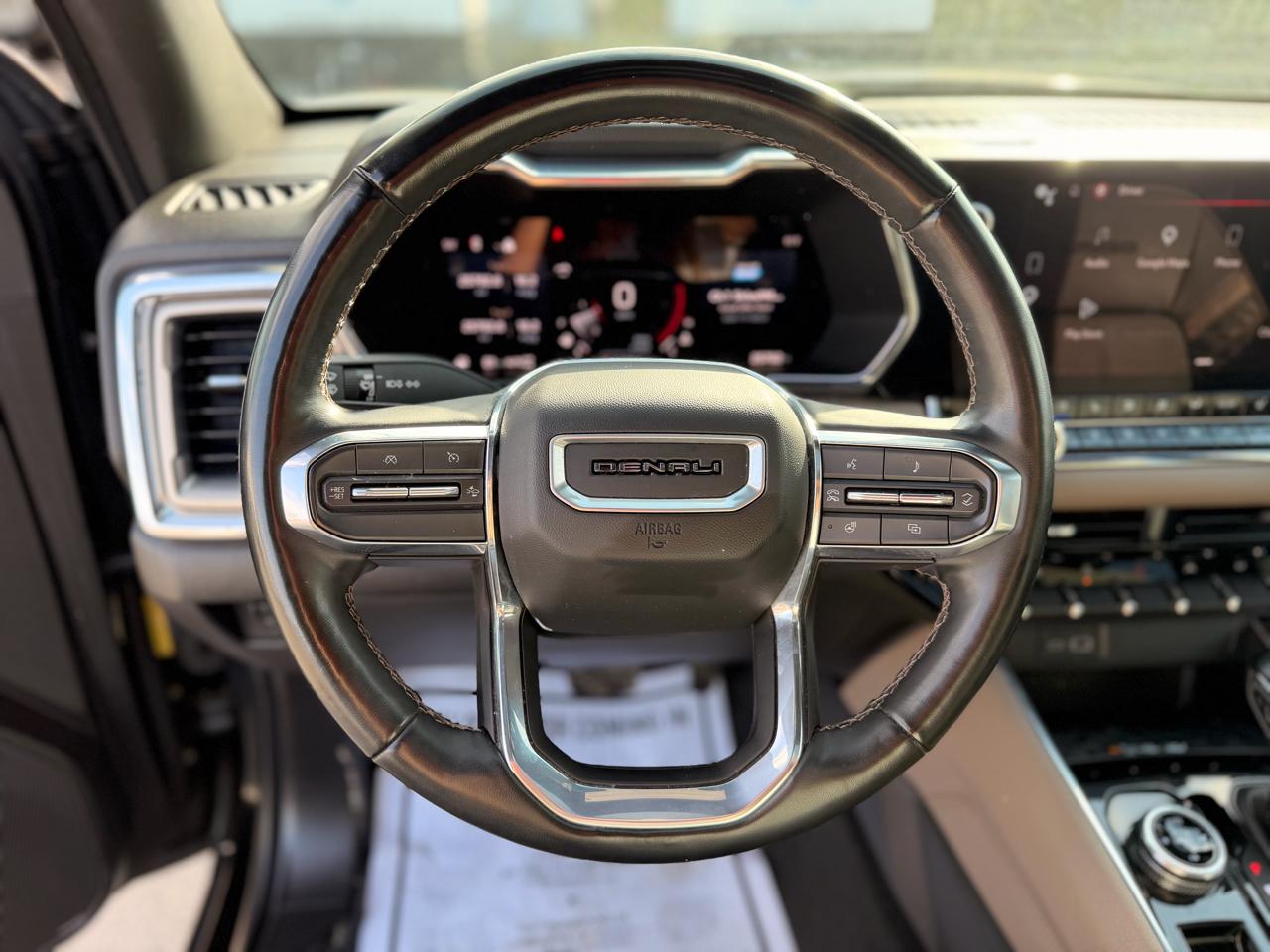 GMC Canyon Denali Crew Cab 4WD 2023