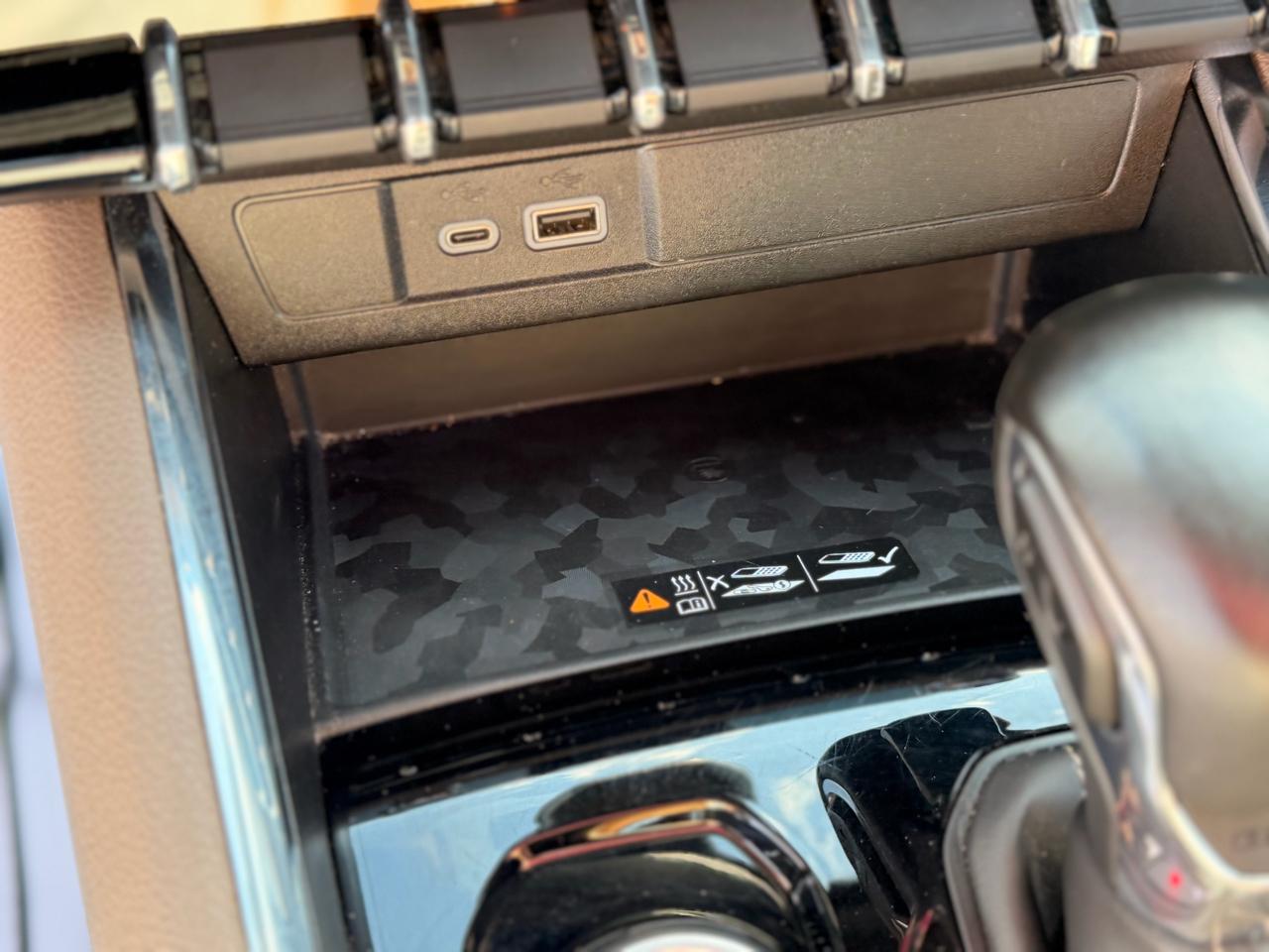 GMC Canyon Denali Crew Cab 4WD 2023