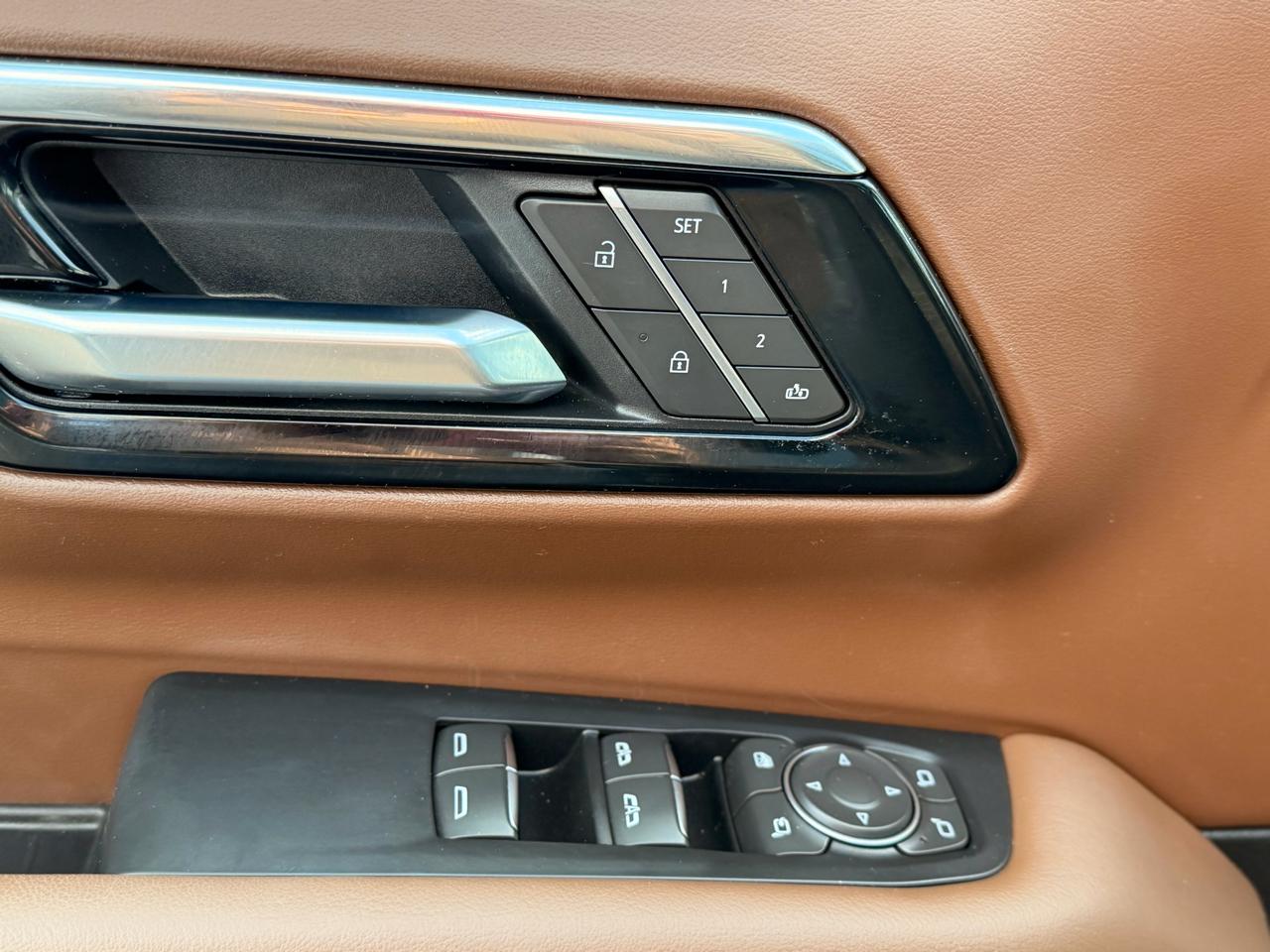 Chevrolet Tahoe High Country 4WD 2025