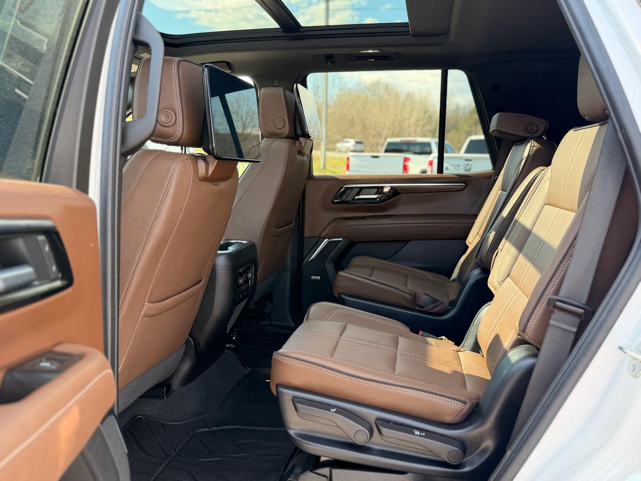 Chevrolet Tahoe High Country 4WD 2025