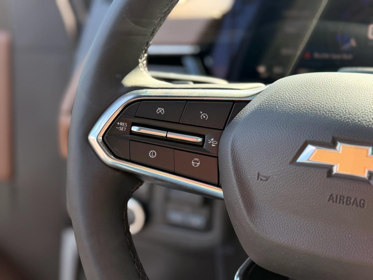 Chevrolet Tahoe High Country 4WD 2025