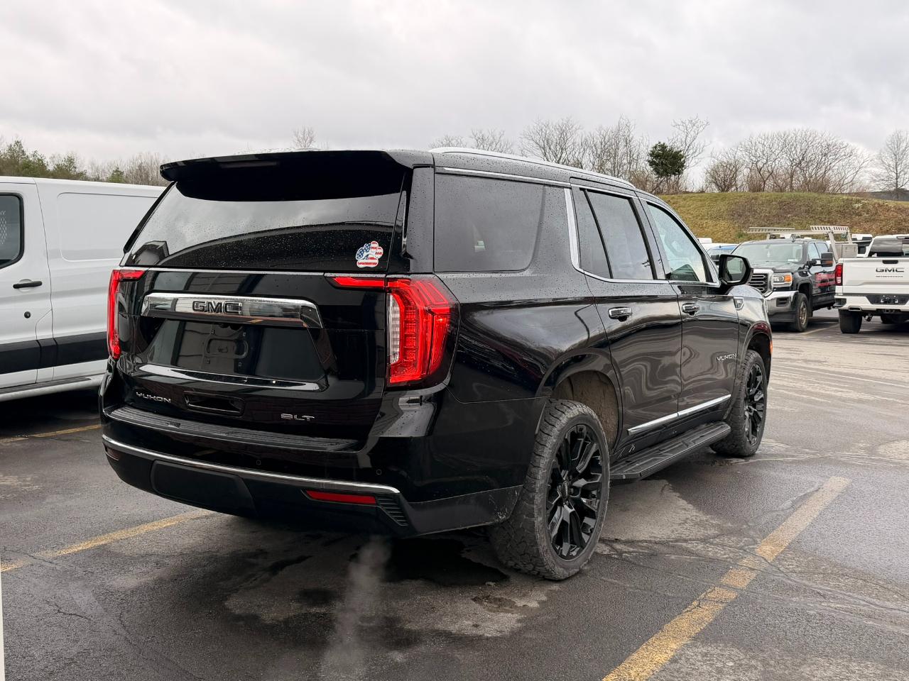 GMC Yukon SLT 4WD 2023