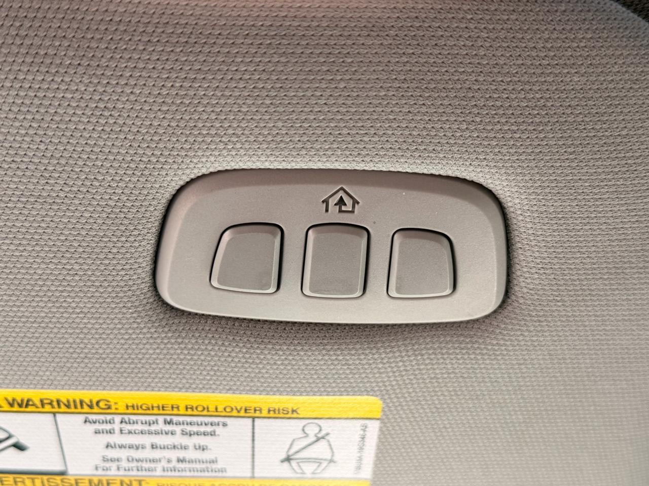 Ford F-250 SD Lariat Crew Cab 4WD 2024