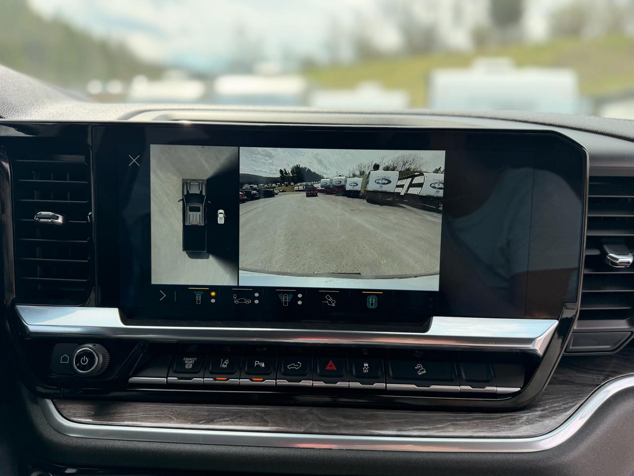 Chevrolet Silverado 3500HD LTZ Crew Cab 4WD 2025