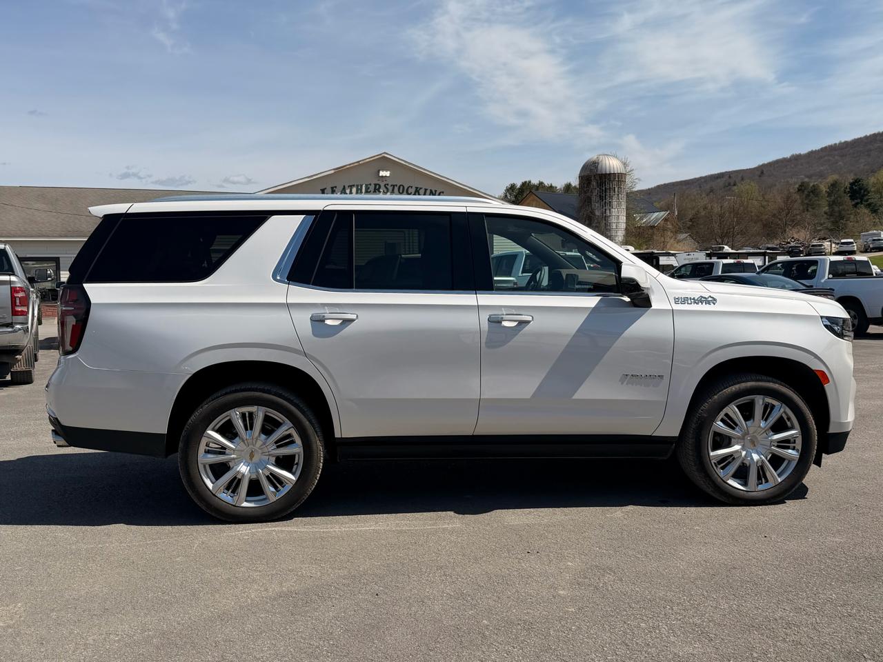 Chevrolet Tahoe High Country 4WD 2024