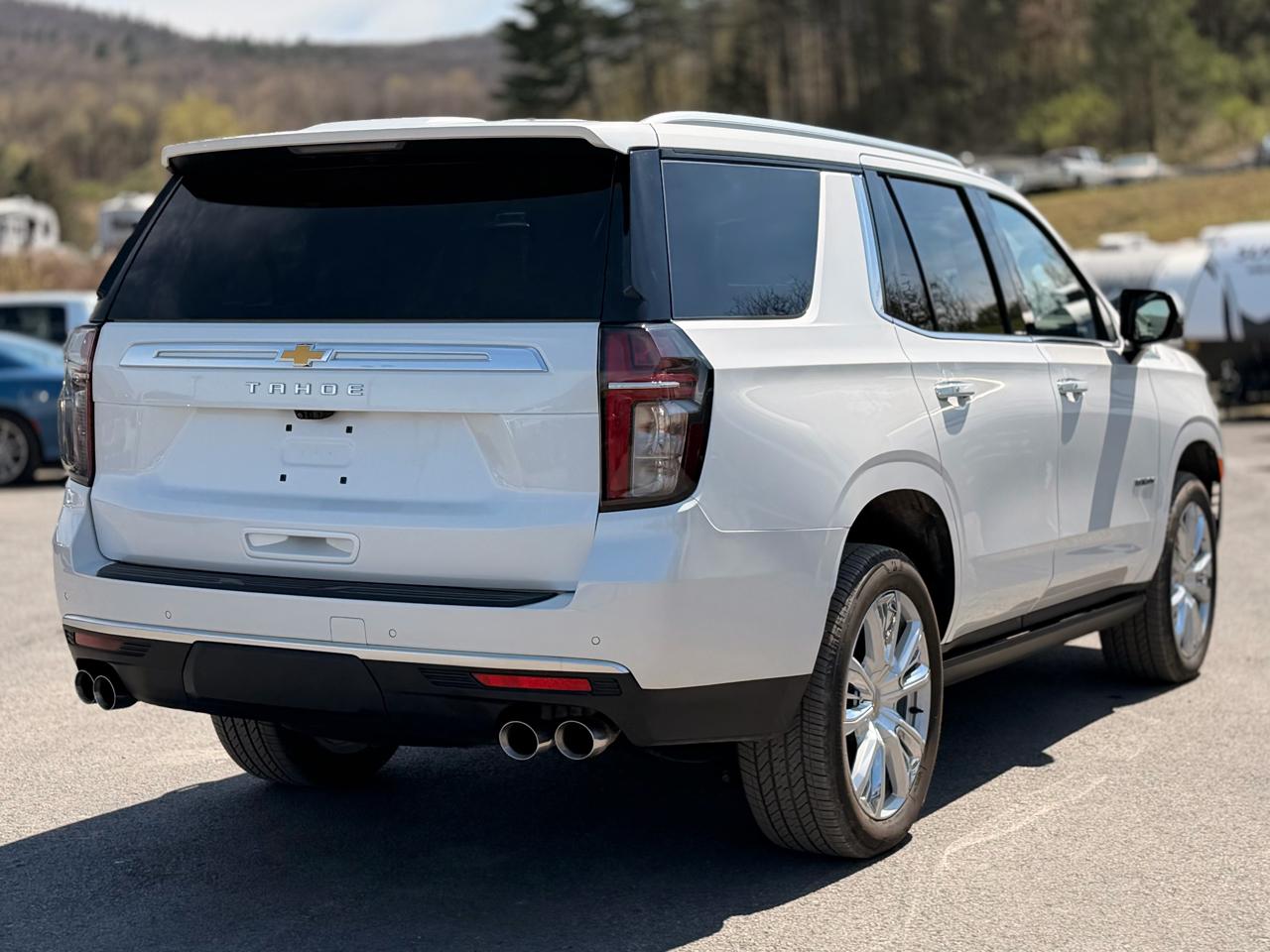 Chevrolet Tahoe High Country 4WD 2024