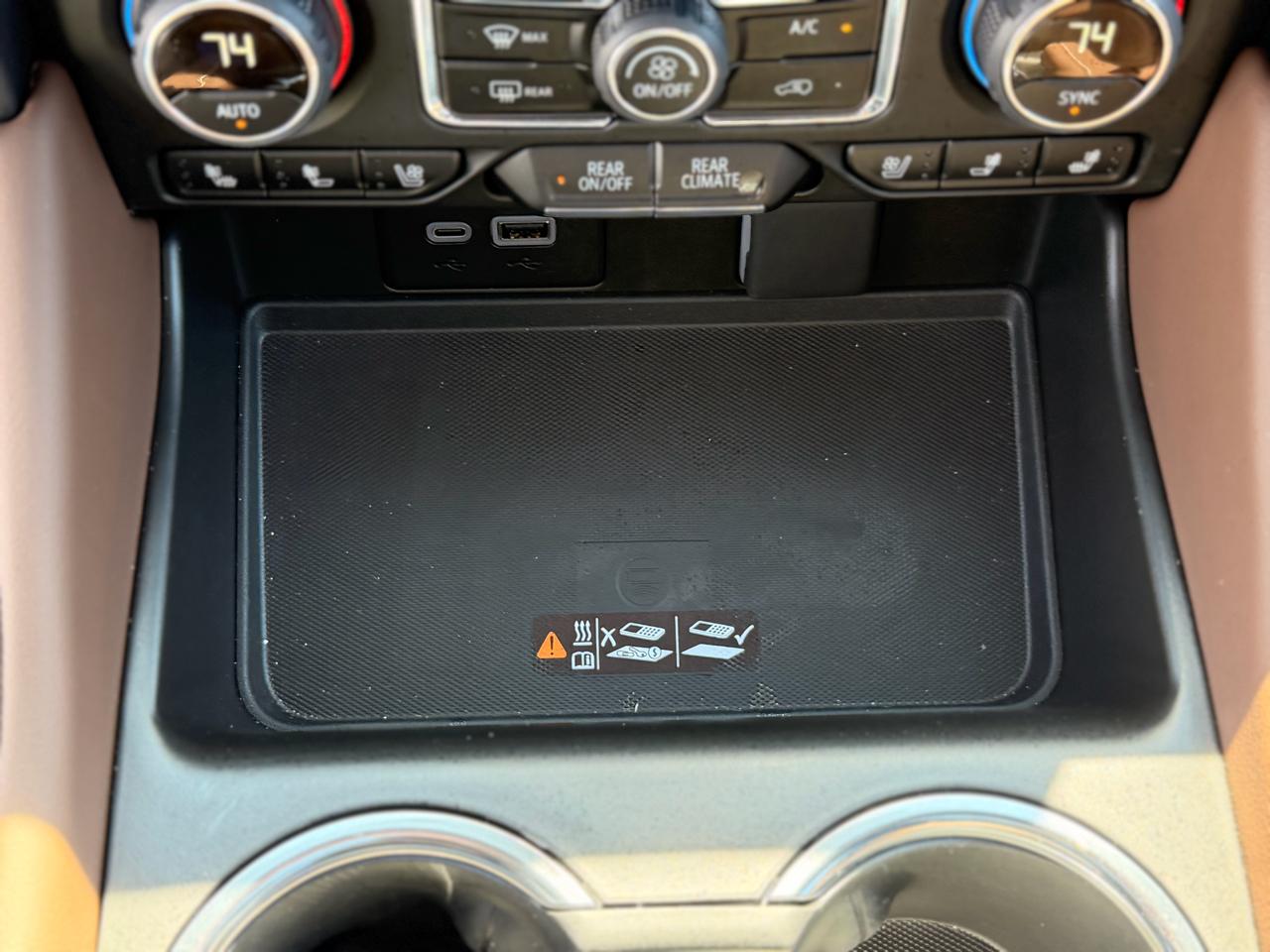 Chevrolet Tahoe High Country 4WD 2024