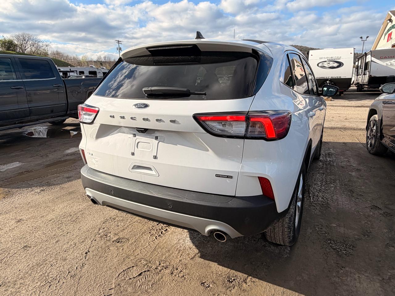 Ford Escape Hybrid  2022