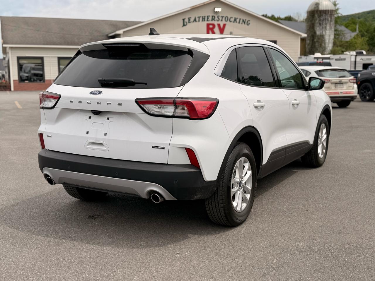 Ford Escape Hybrid  2022