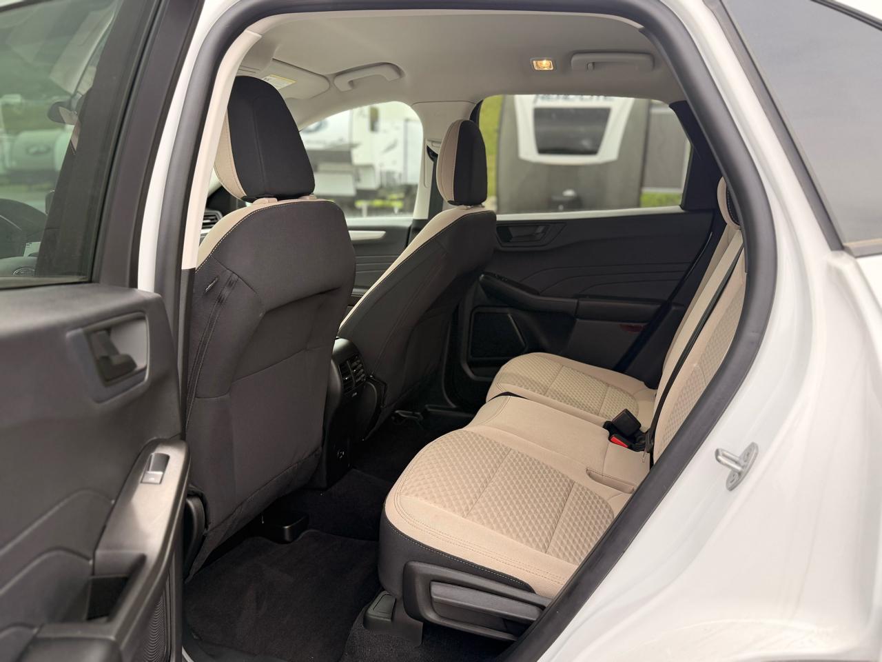 Ford Escape Hybrid  2022