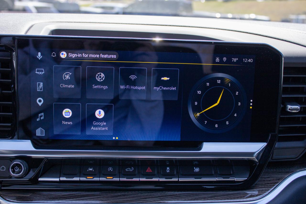 Chevrolet Silverado 1500 RST Crew Cab 4WD 2026