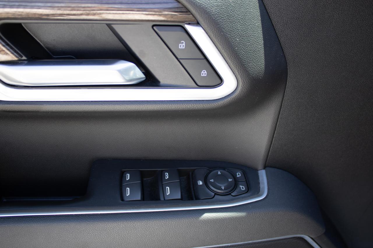 Chevrolet Silverado 1500 RST Crew Cab 4WD 2026