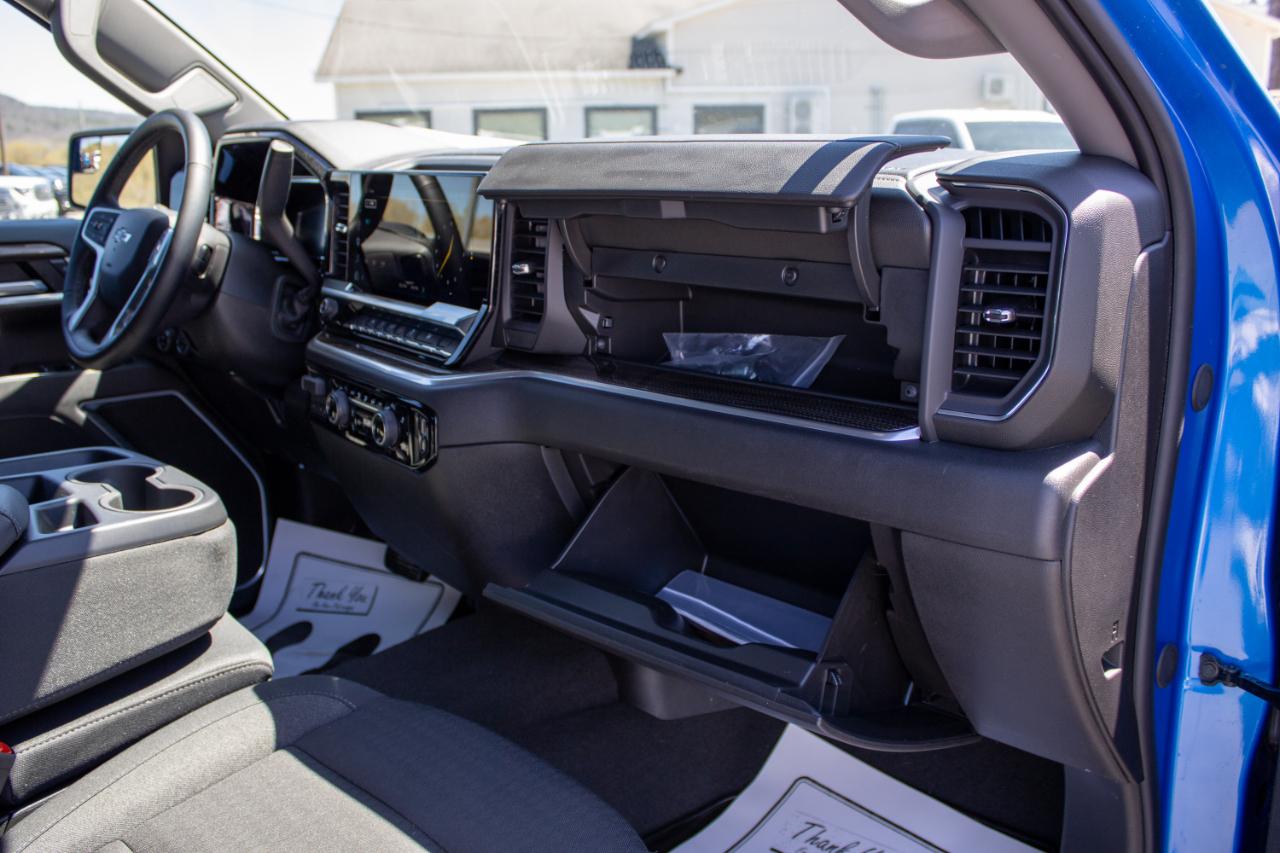 Chevrolet Silverado 1500 RST Crew Cab 4WD 2026