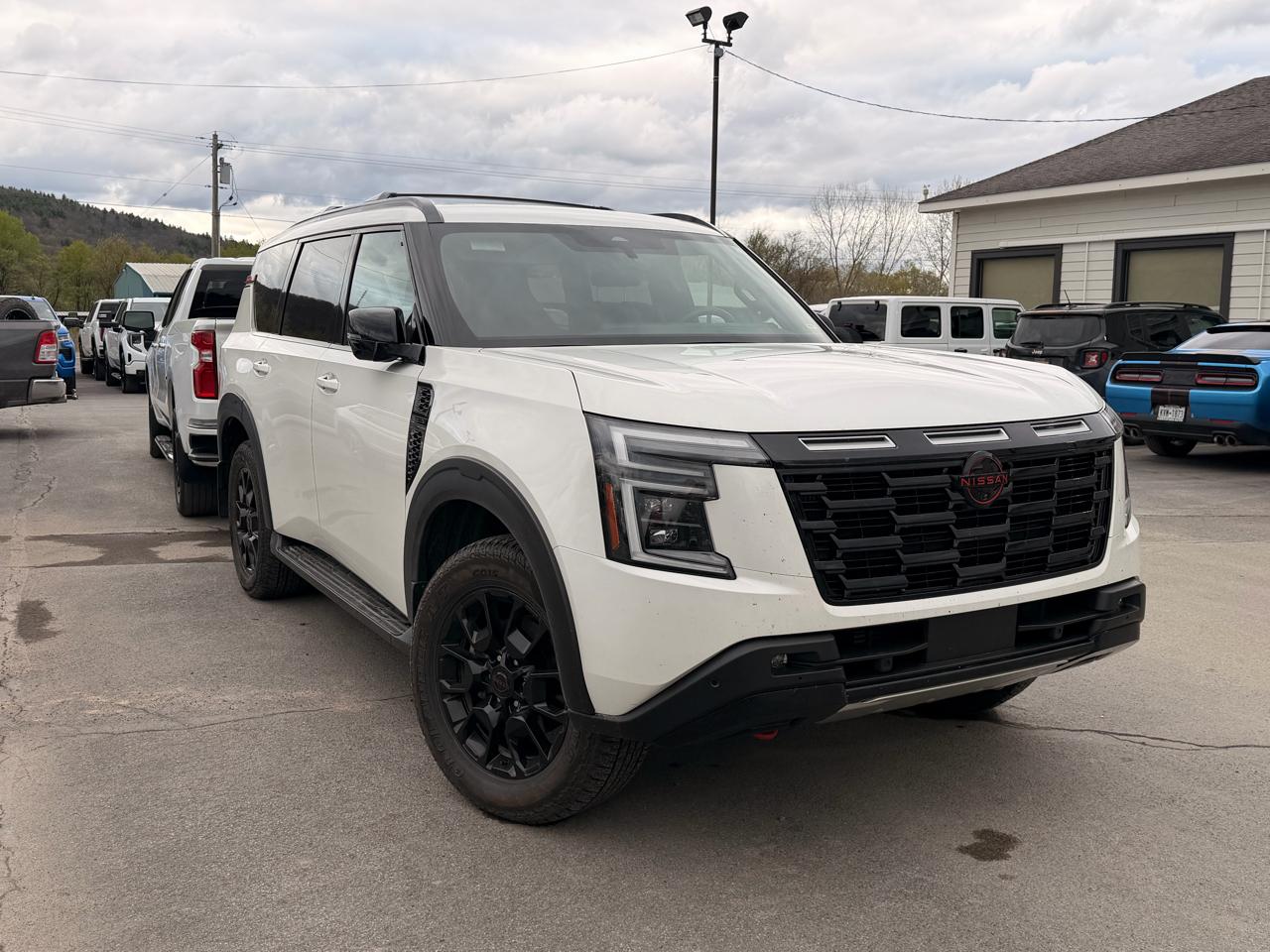 Nissan Armada PRO-4X 4WD 2025
