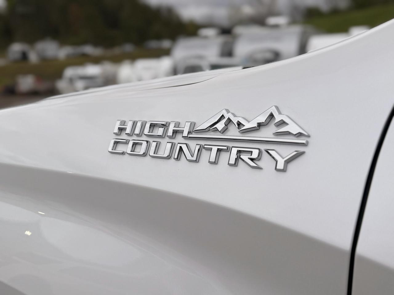 Chevrolet Silverado 1500 High Country Crew Cab 4WD 2020