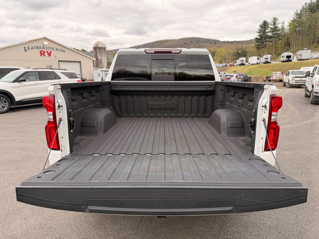 Chevrolet Silverado 1500 High Country Crew Cab 4WD 2020