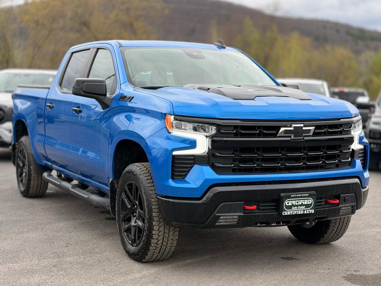 2025 Chevrolet Silverado 1500 Trail Boss LT Crew Cab 4WD