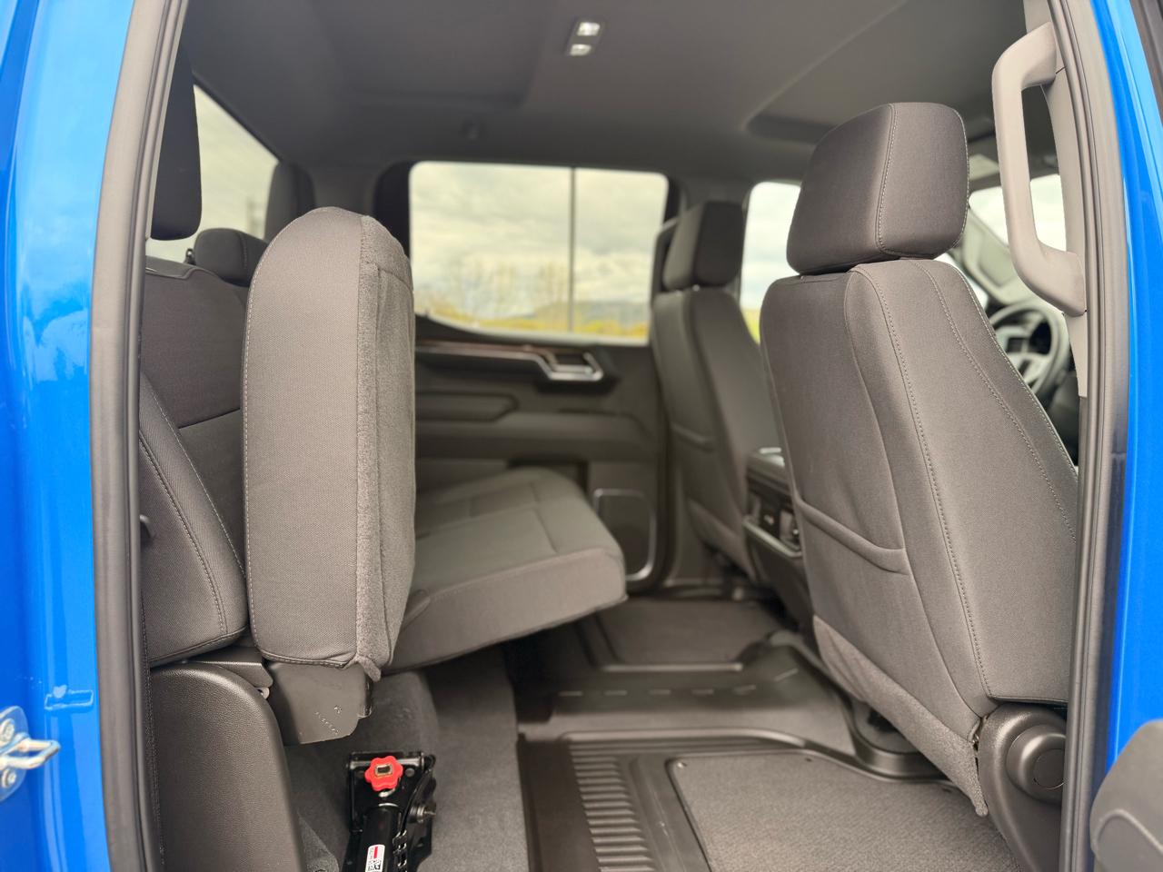 Chevrolet Silverado 1500 Trail Boss LT Crew Cab 4WD 2025