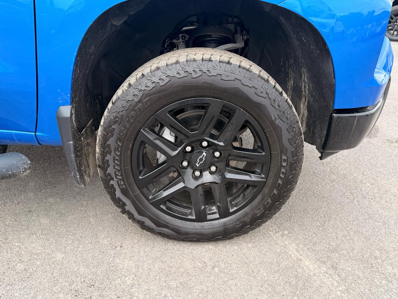Chevrolet Silverado 1500 Trail Boss LT Crew Cab 4WD 2025