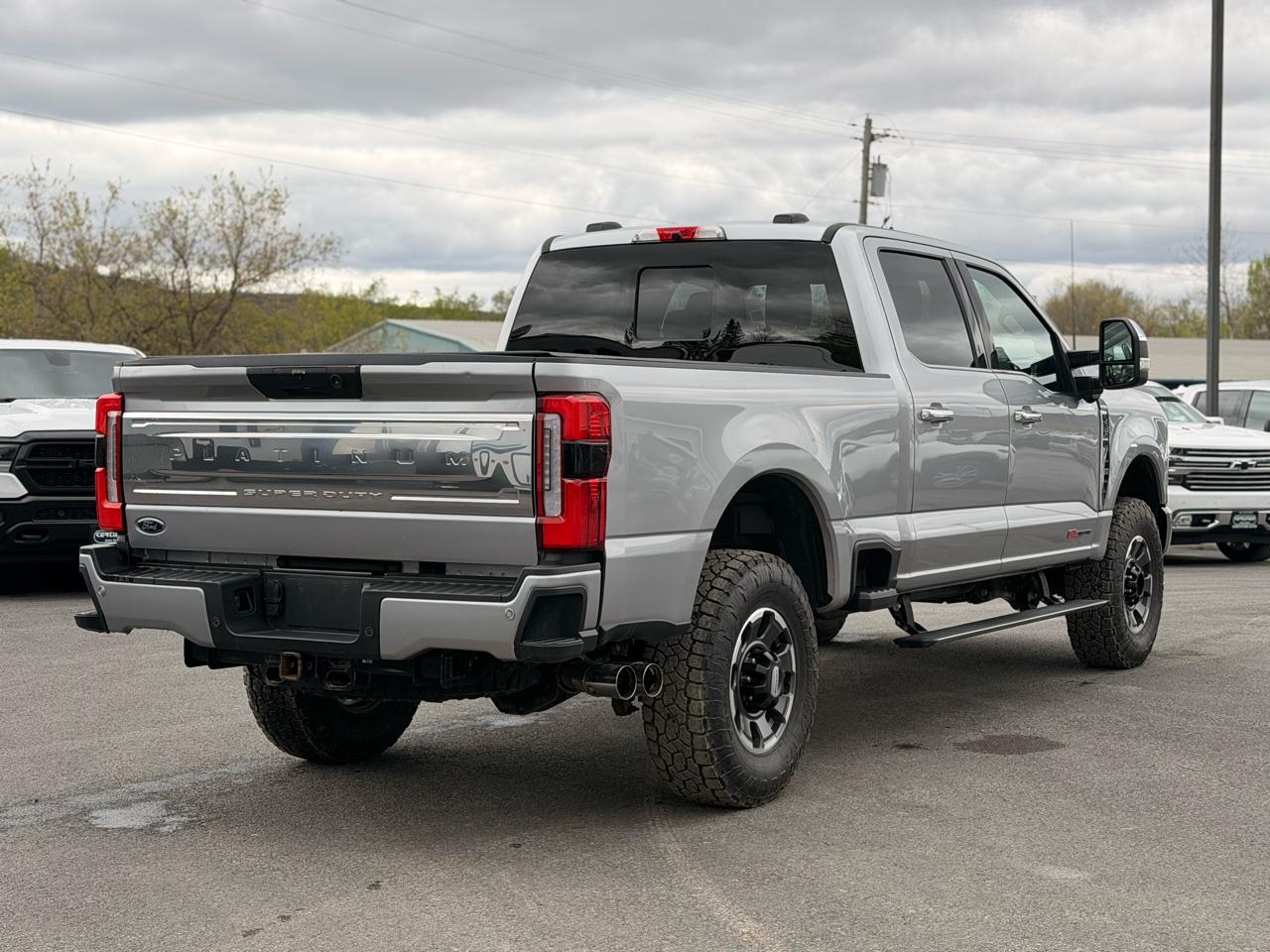 Ford F-350 SD  2023