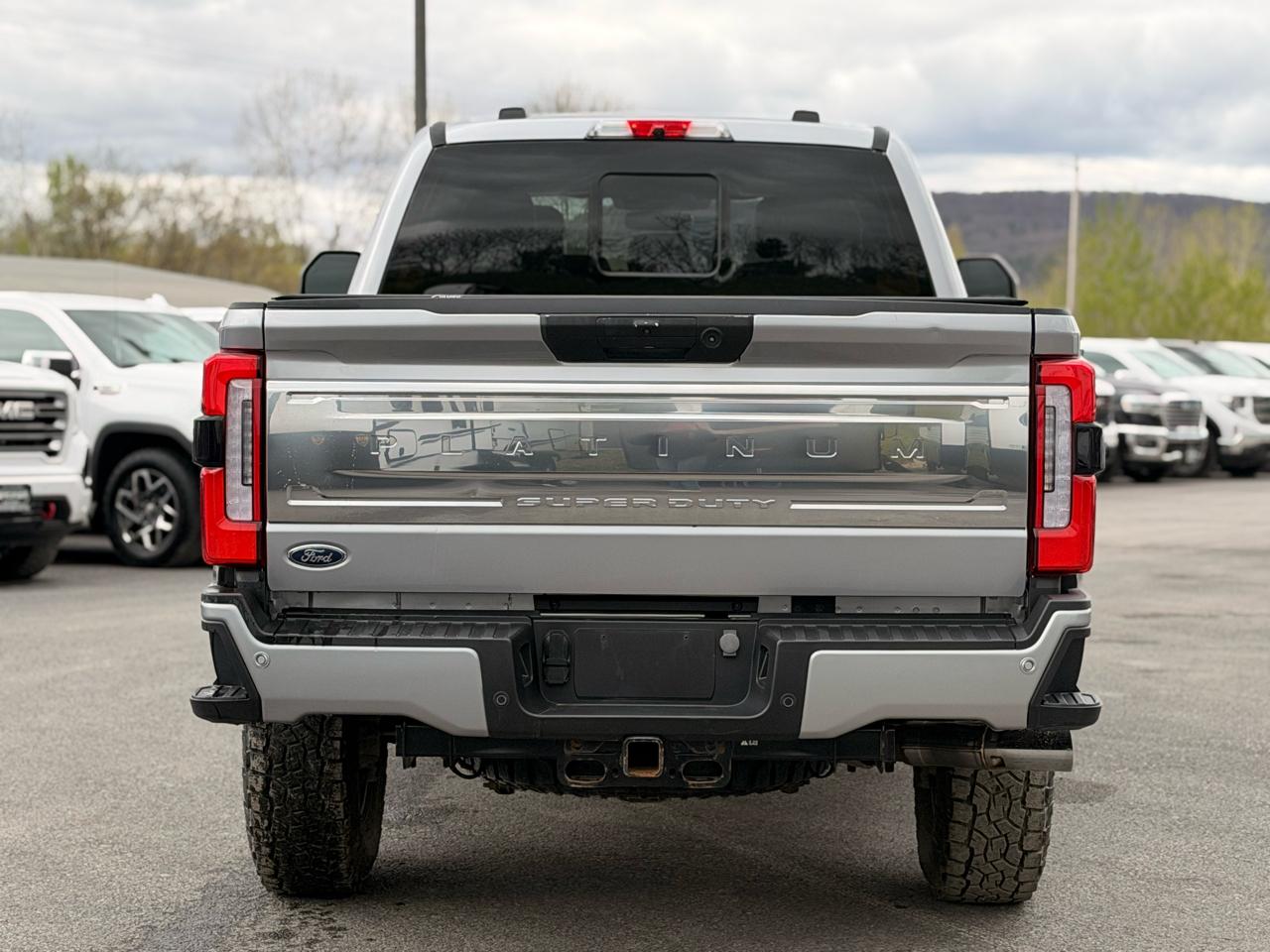 Ford F-350 SD  2023