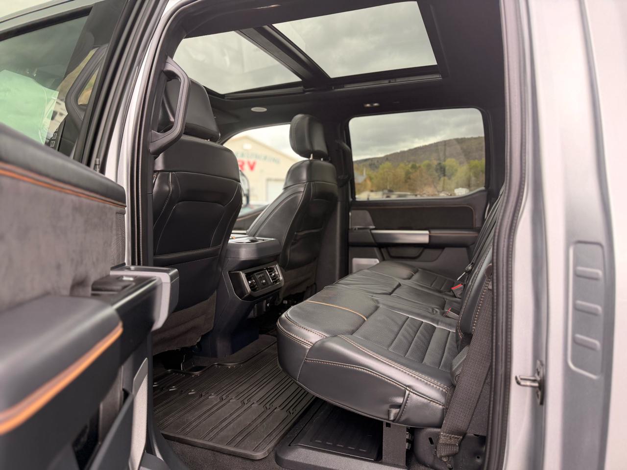 Ford F-350 SD  2023