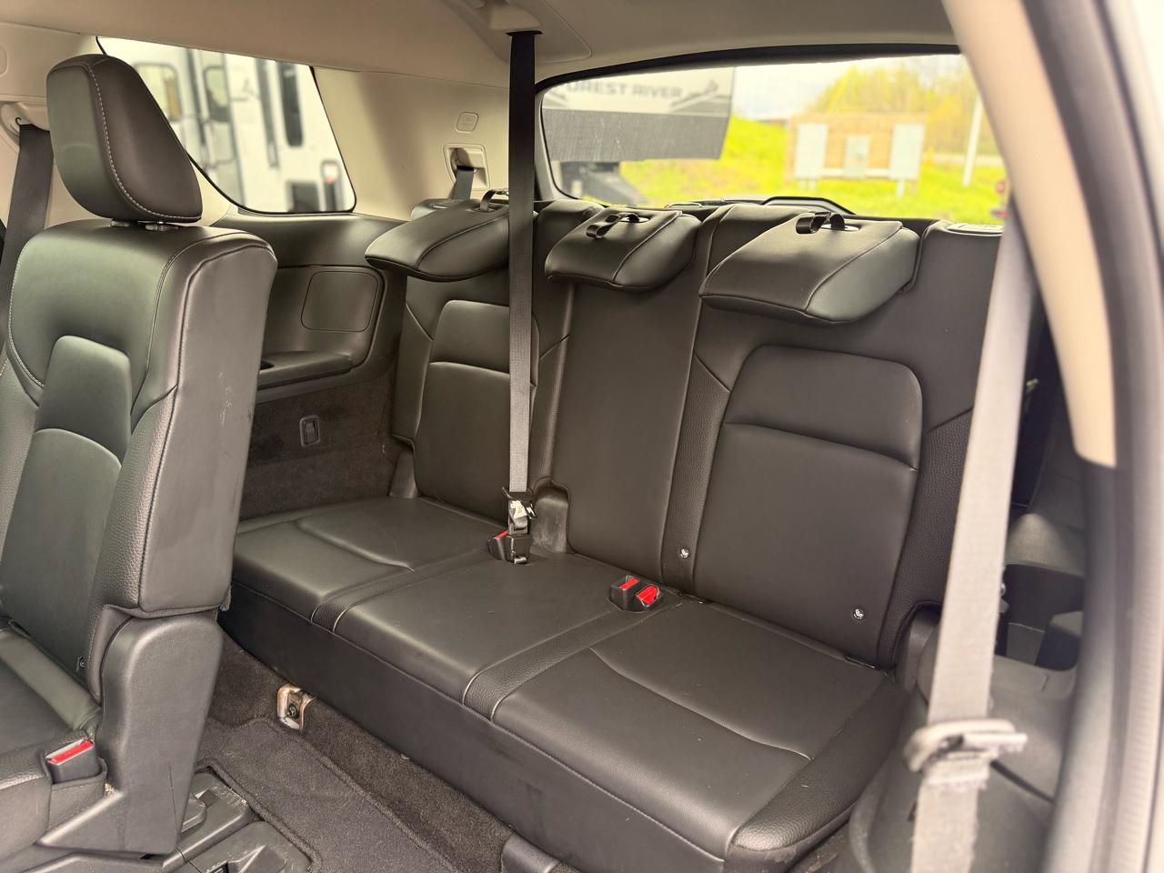 Nissan Pathfinder SL 4WD 2025