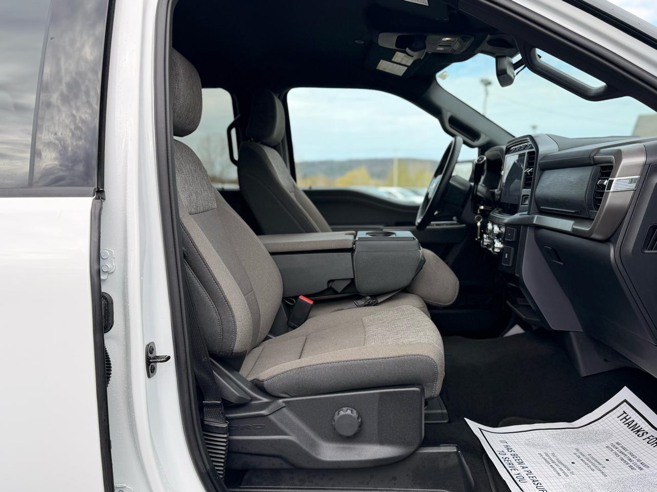Ford F-150 XLT SuperCrew 4WD 2024