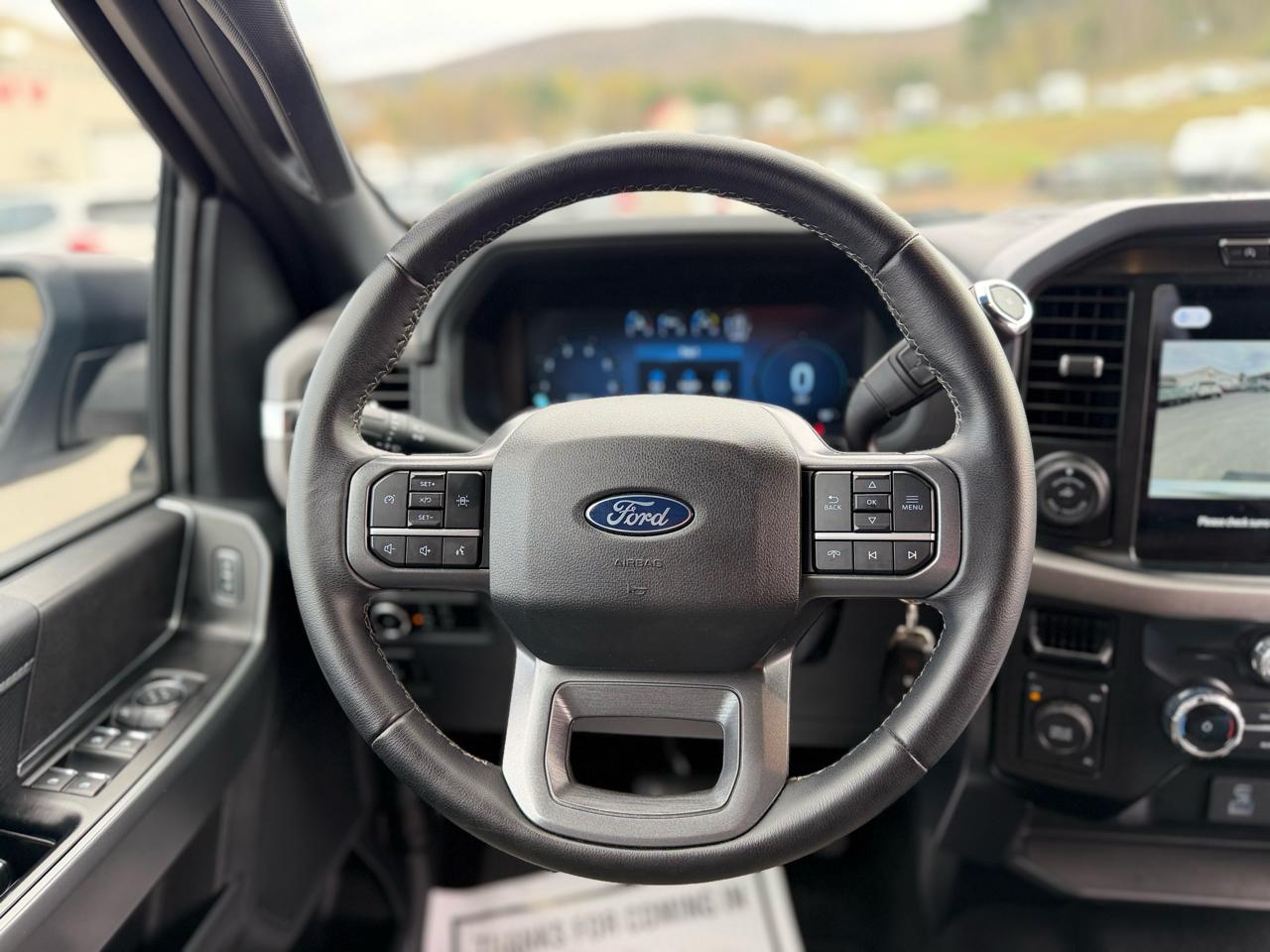 Ford F-150 XLT SuperCrew 4WD 2024