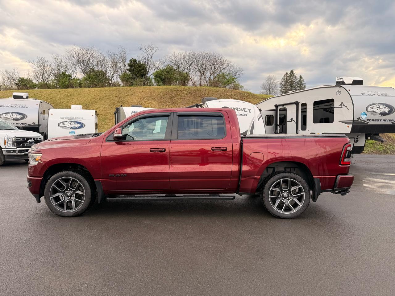 RAM 1500 Sport Crew Cab SB 4WD 2020