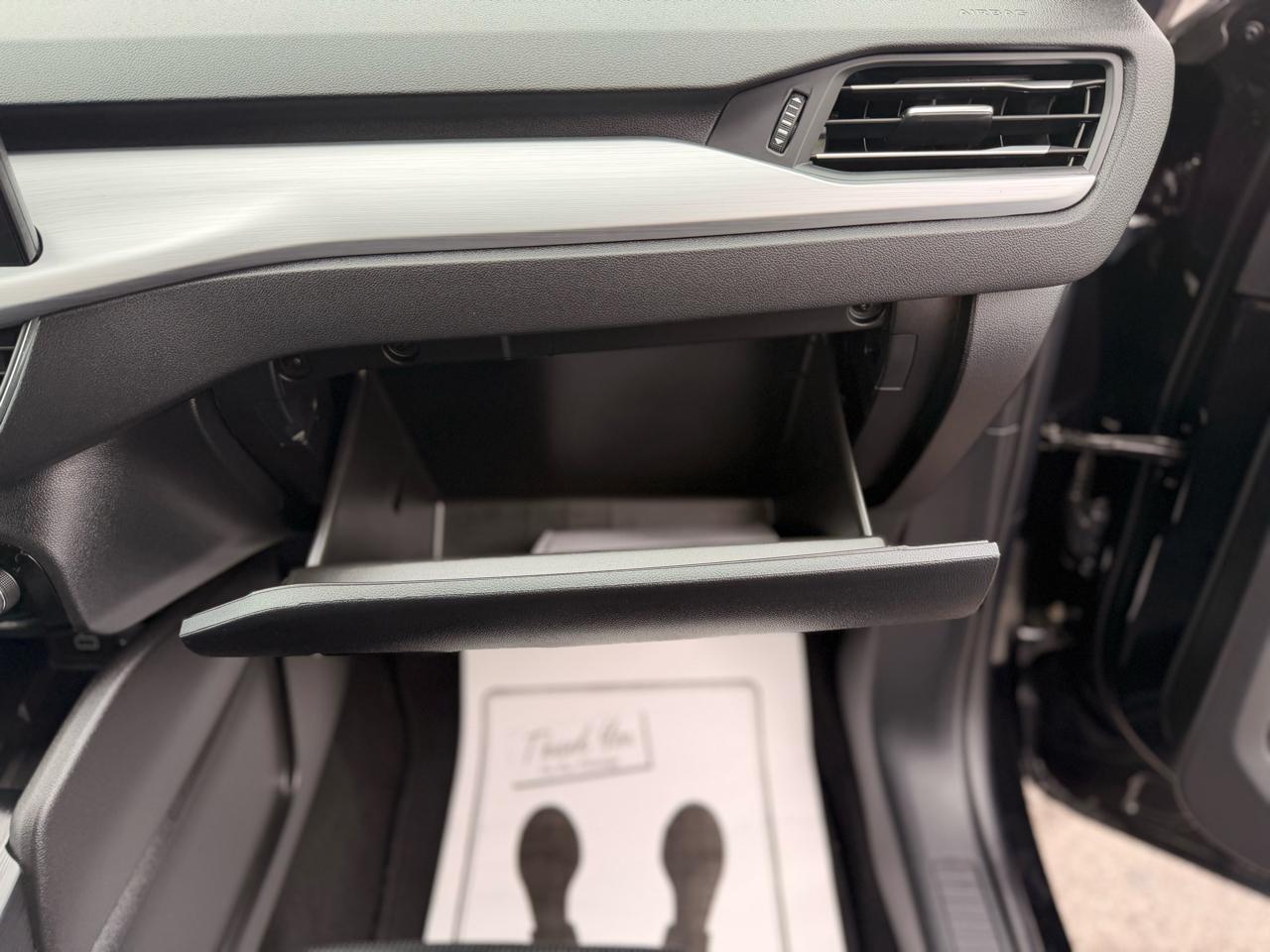 Ford Escape Platinum AWD 2025