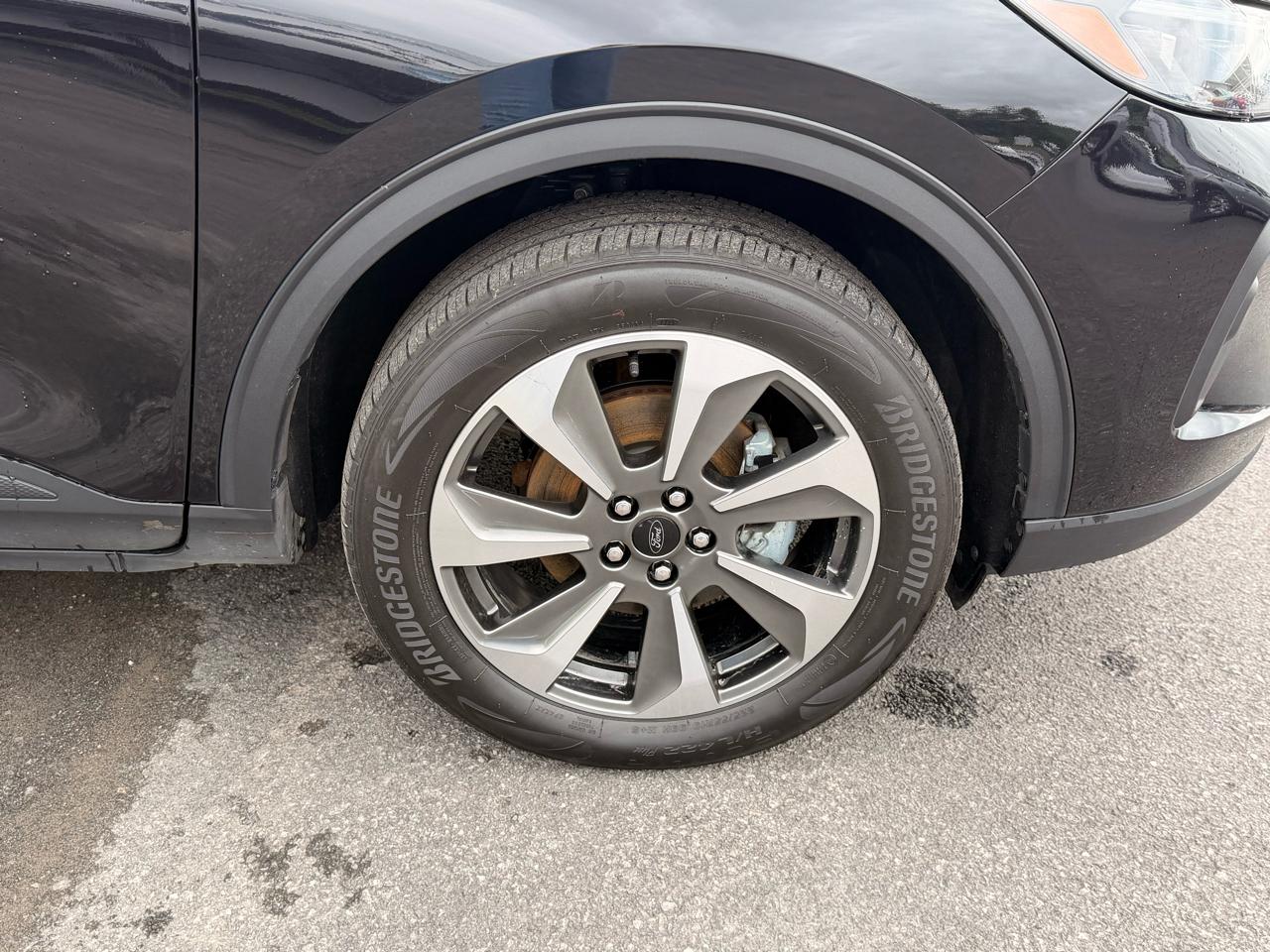 Ford Escape Platinum AWD 2025